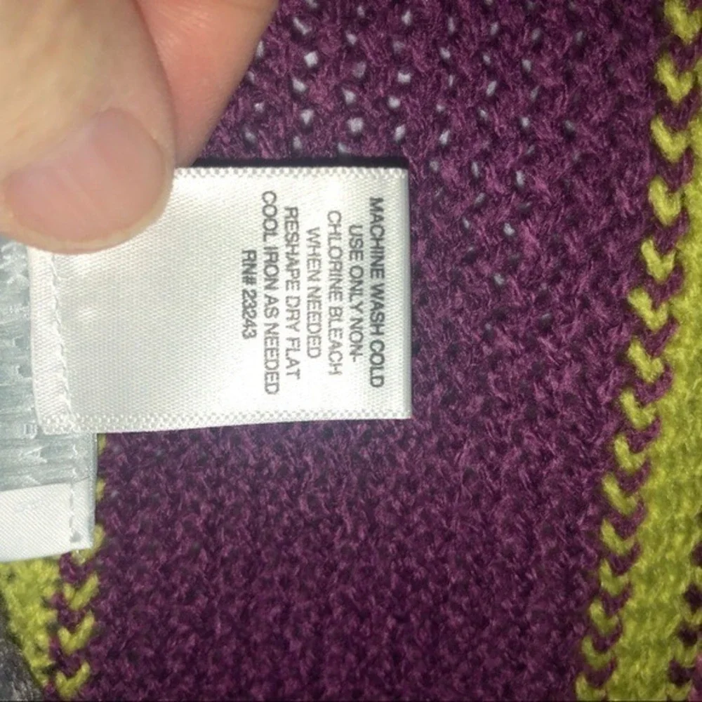 New York & Company Purple Blue Stripe Scarf‎